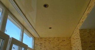 Натяжной потолок на балкон Чусовой, цена 6355 руб.